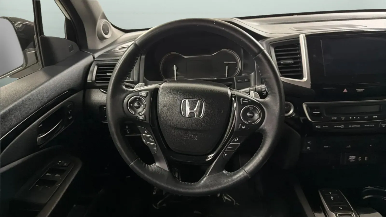 Honda Pilot photo 10