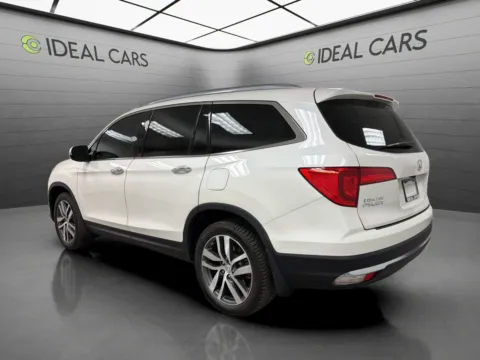 Another view of 2017 Honda Pilot Elite for sale in Mesa, AZ at Ideal Cars - at Alma School Rd