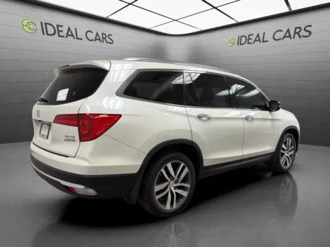 More photos of 2017 Honda Pilot Elite at Ideal Cars - at Alma School Rd, AZ