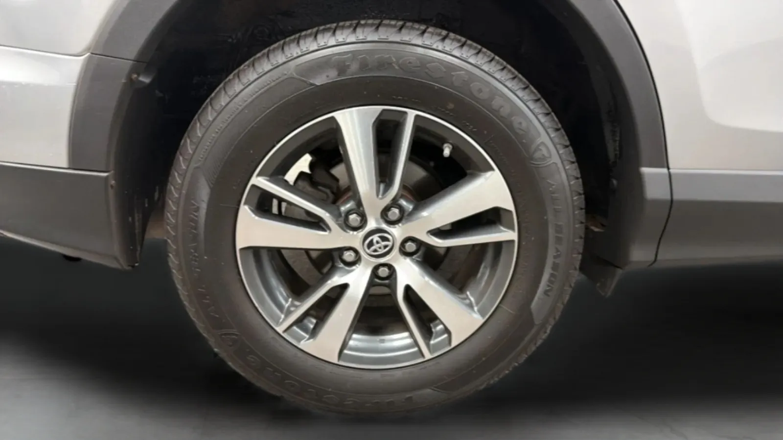 Toyota RAV4 photo 28