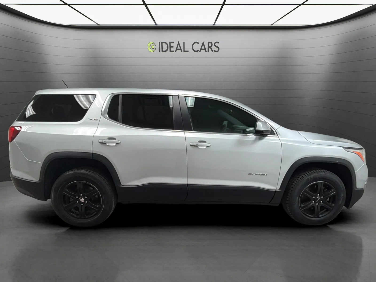 GMC Acadia photo 4
