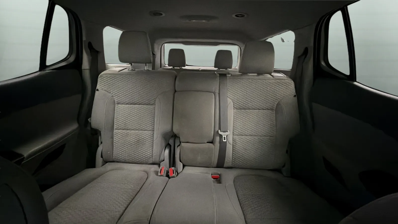 GMC Acadia photo 17