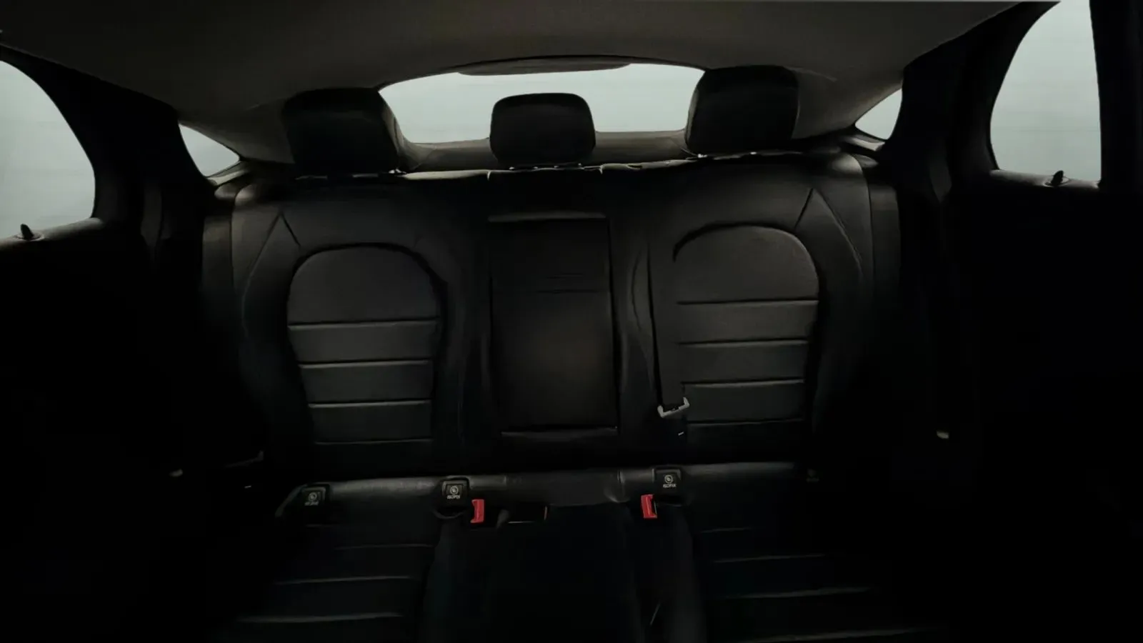 Mercedes-Benz GLC photo 18