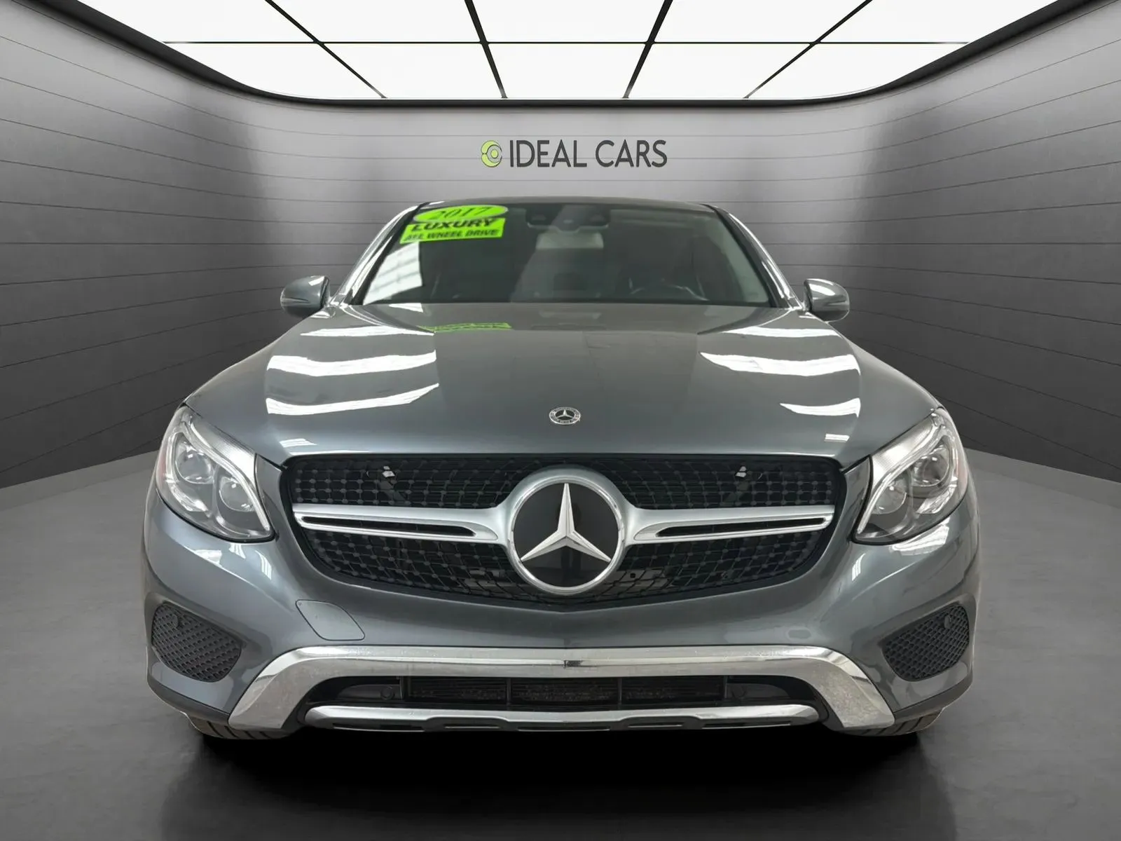 Mercedes-Benz GLC photo 2
