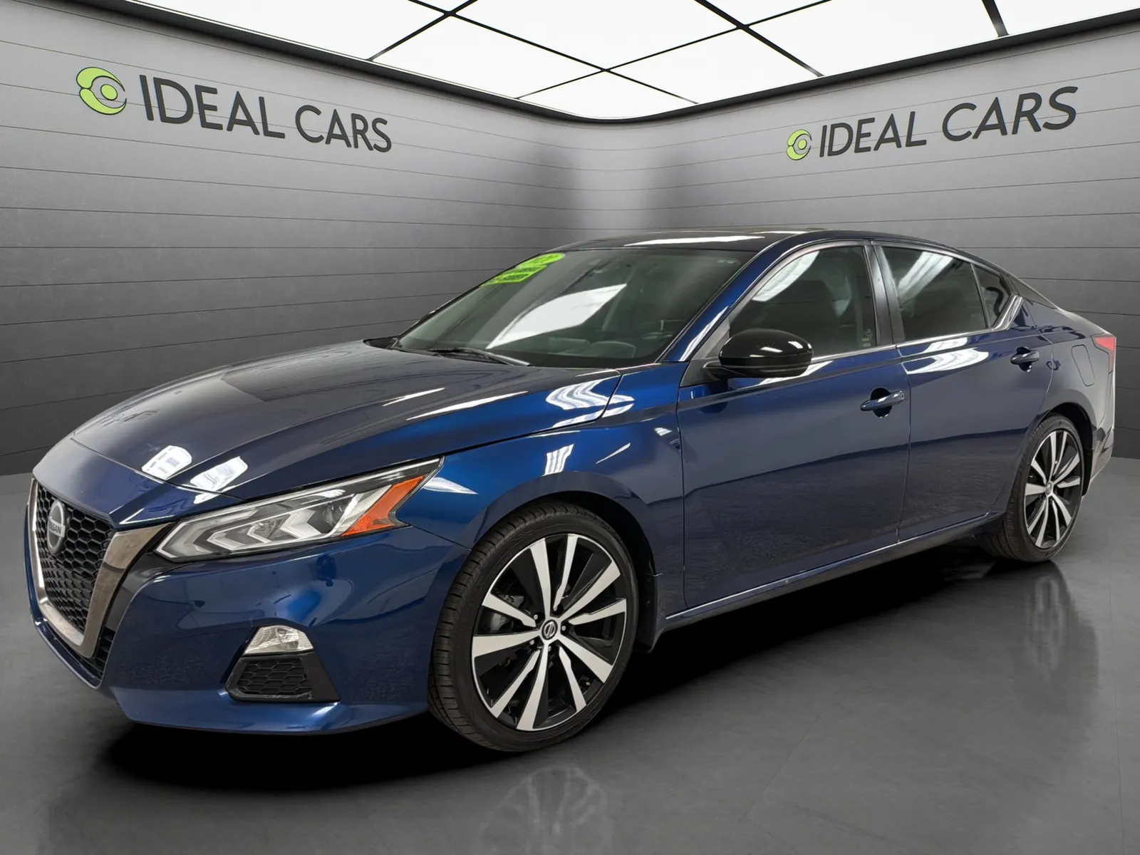 Blue 2021 Nissan Altima 2.0 SR for sale in Mesa, AZ