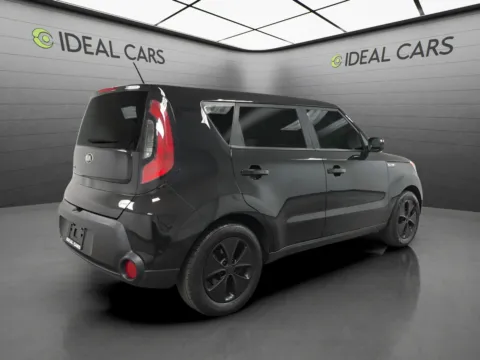 More photos of 2016 Kia Soul at Ideal Cars - at Alma School Rd, AZ