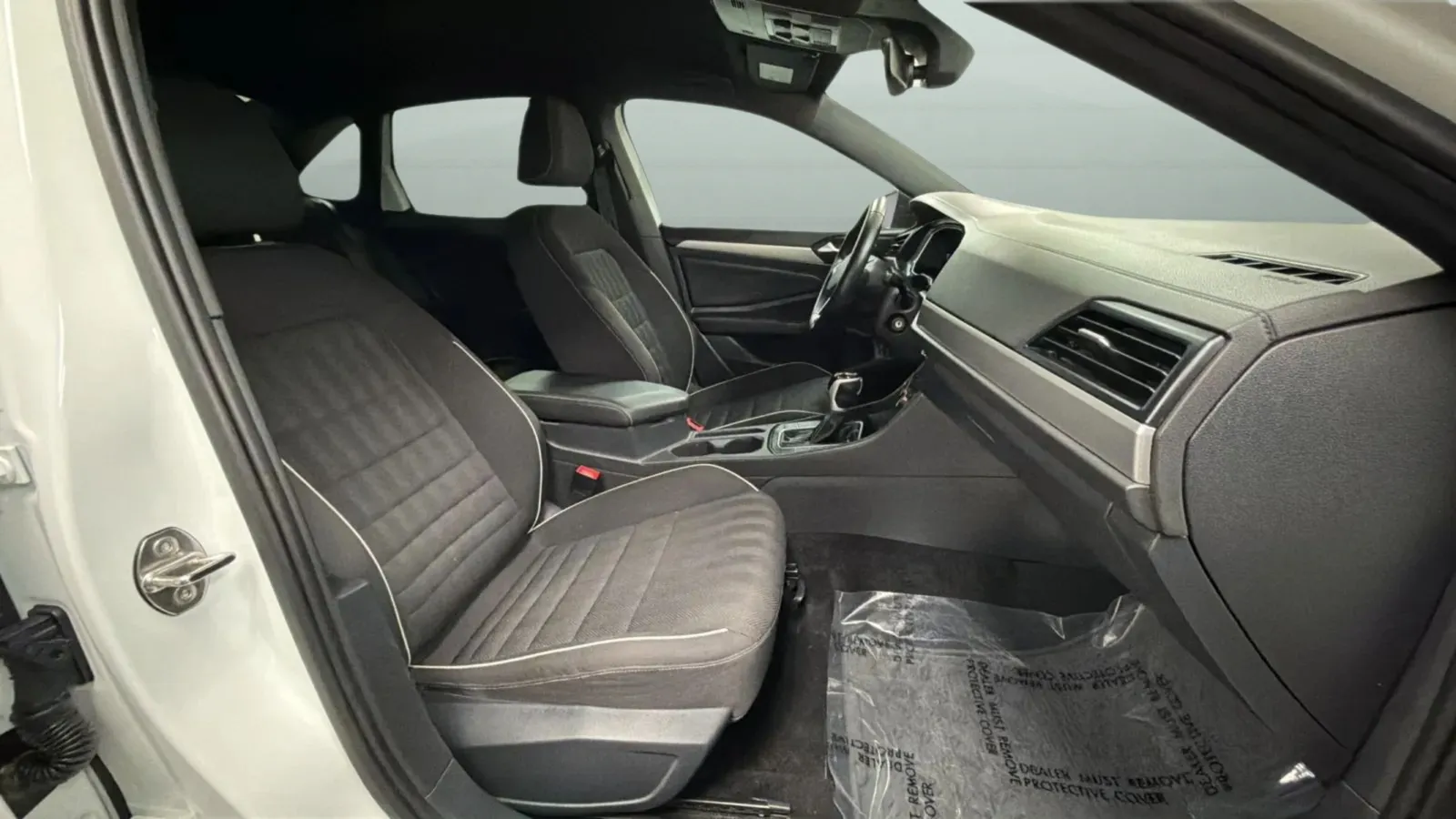Volkswagen Jetta photo 18