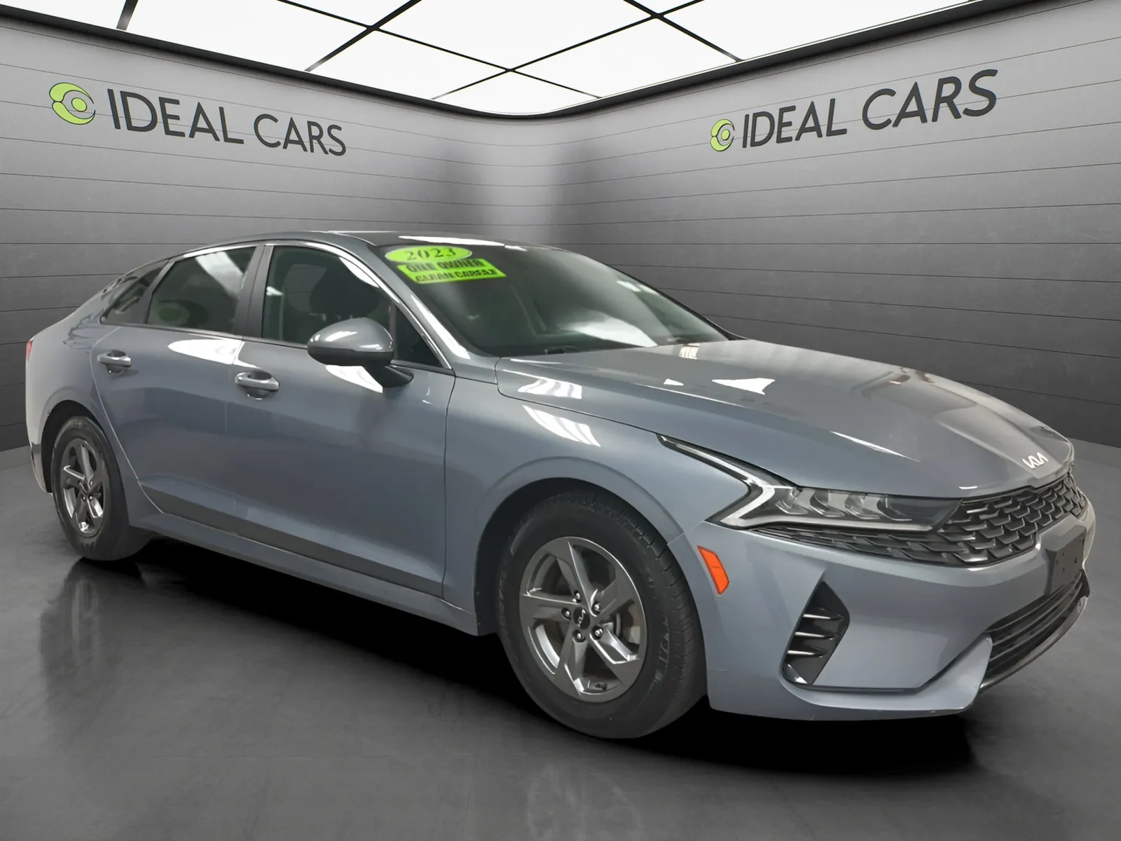 Kia K5 photo 3