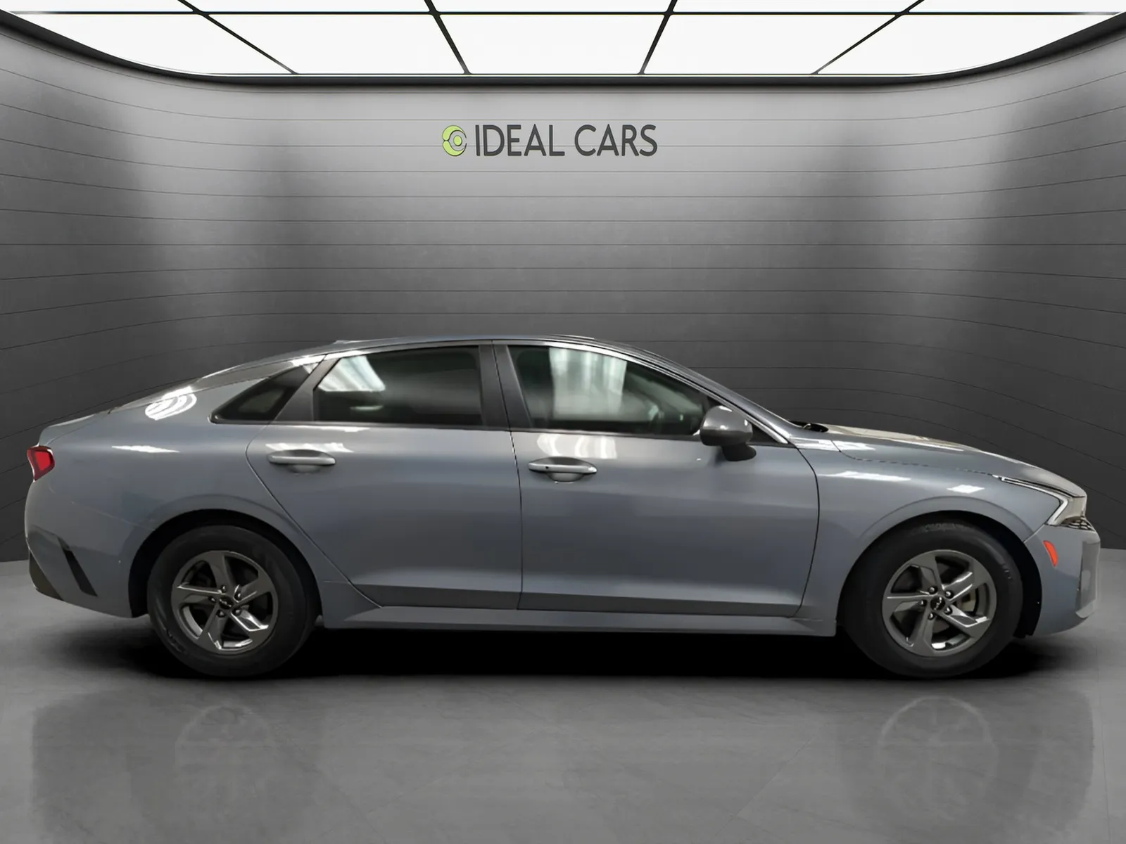 Kia K5 photo 4