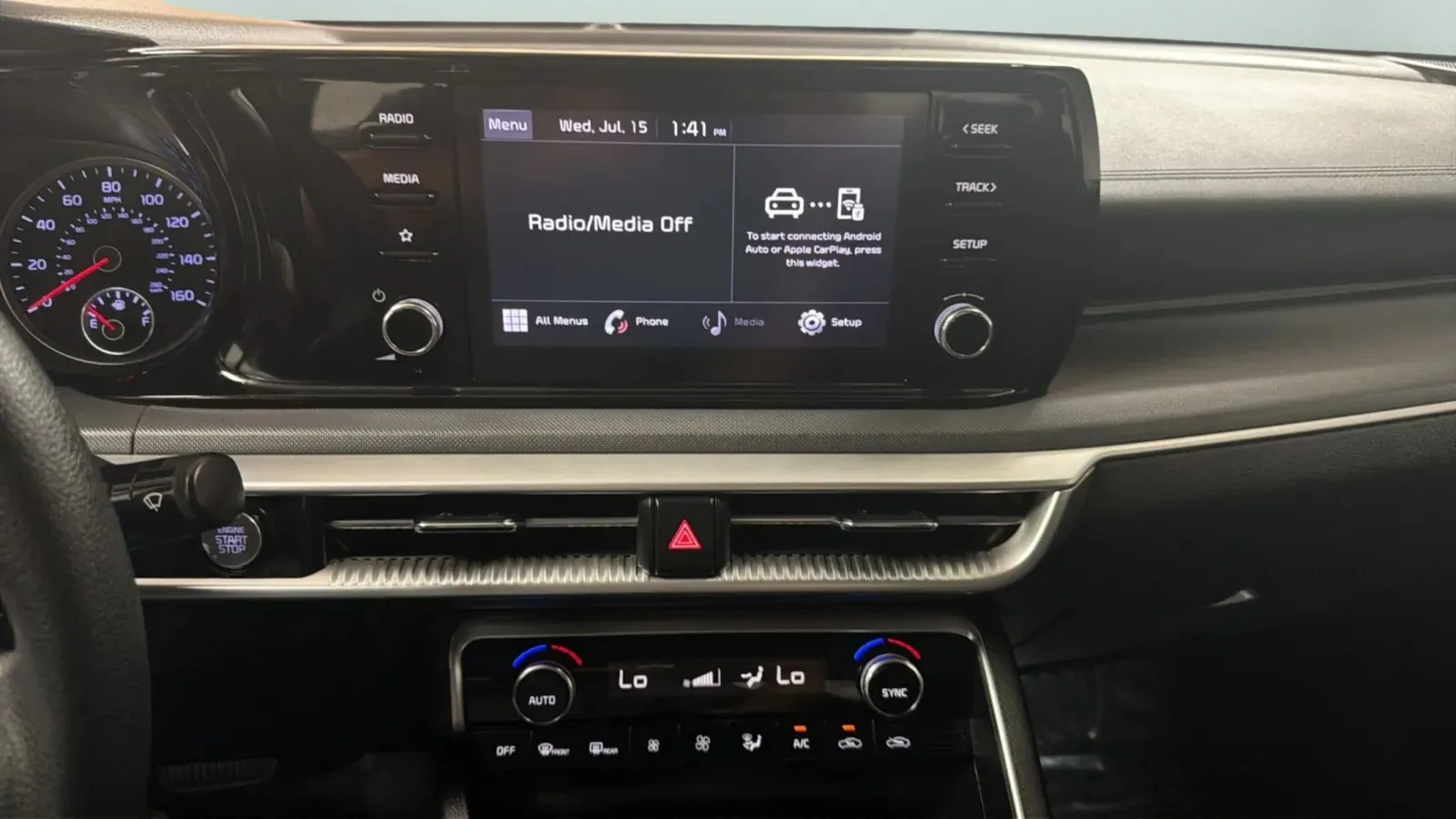 Kia K5 photo 14