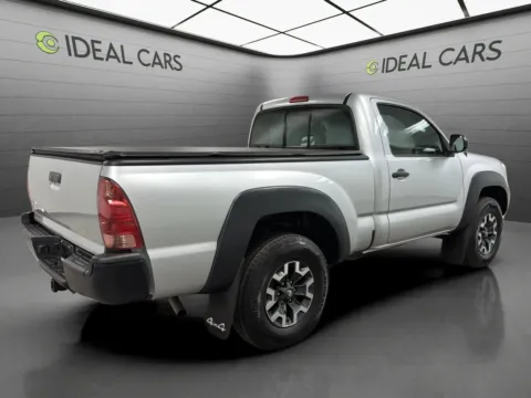 More photos of 2013 Toyota Tacoma at Ideal Cars - Broadway, AZ