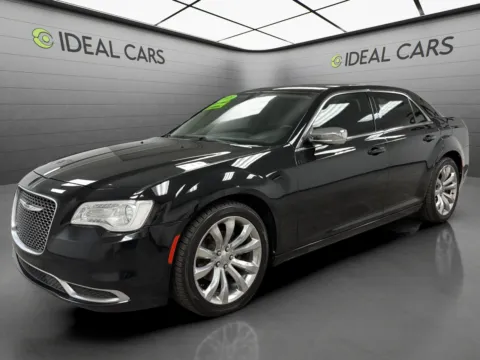 Black 2018 Chrysler 300 Touring for sale in Mesa, AZ