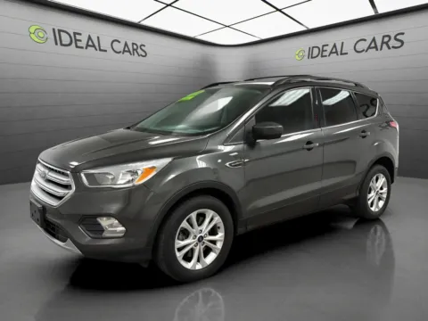 Gray 2018 Ford Escape SE for sale in Mesa, AZ
