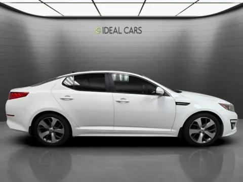 More photos of 2015 Kia Optima EX at Ideal Cars - at Alma School Rd, AZ