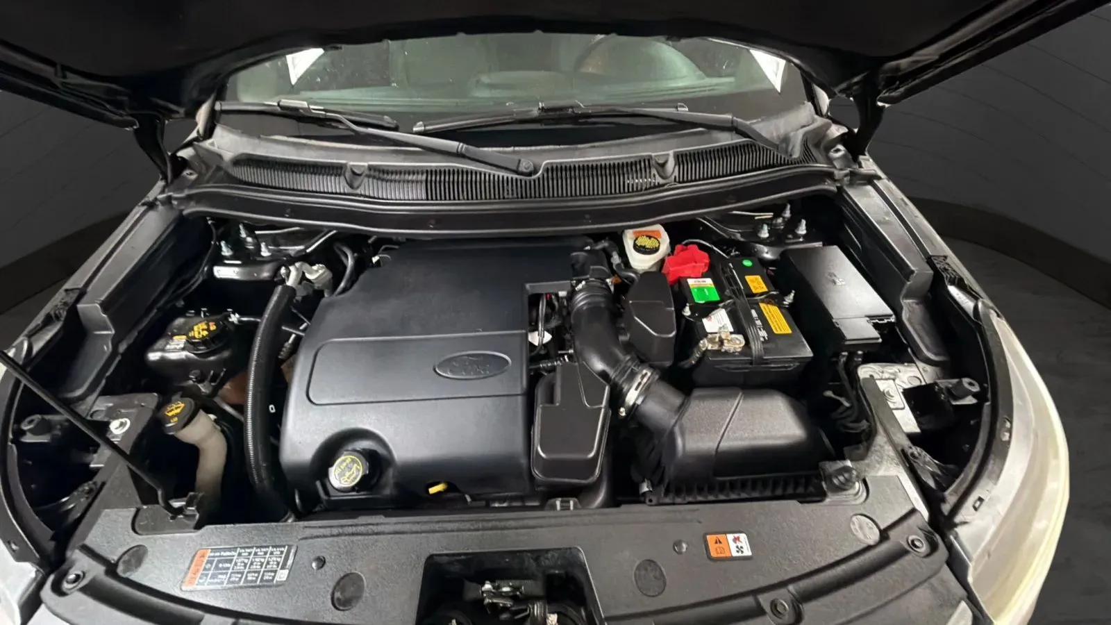 Ford Explorer photo 23