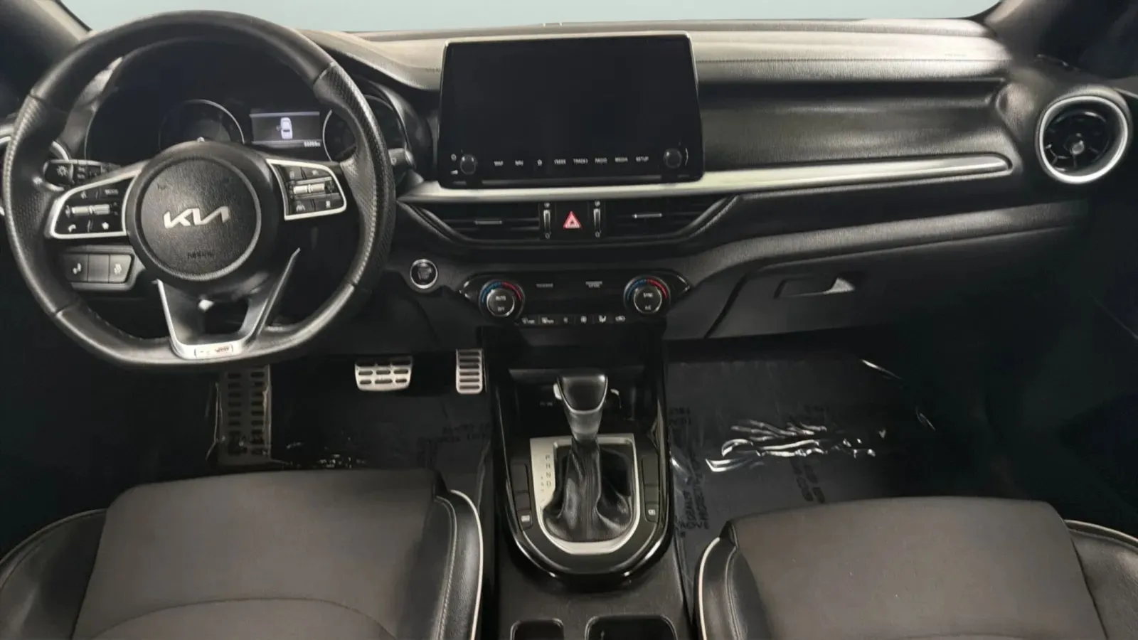 Kia Forte photo 16
