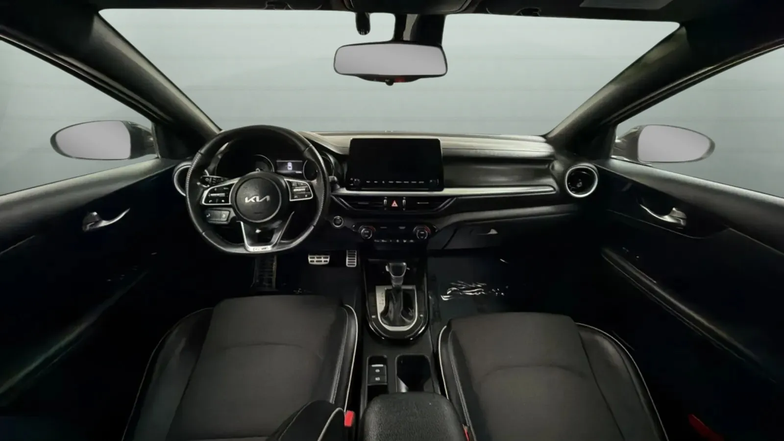 Kia Forte photo 9