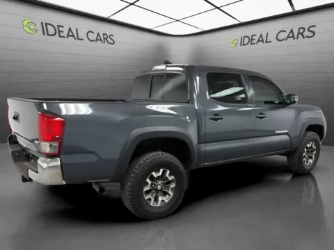 More photos of 2016 Toyota Tacoma TRD Off-Road at Ideal Cars - at Alma School Rd, AZ