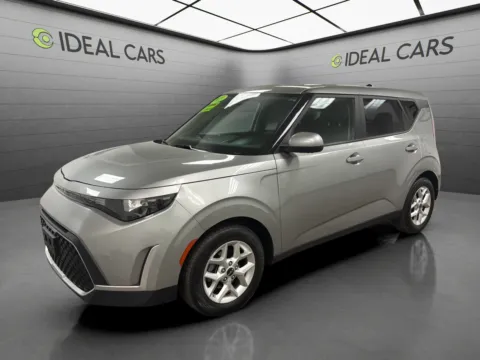 Gray 2023 Kia Soul LX for sale in Mesa, AZ