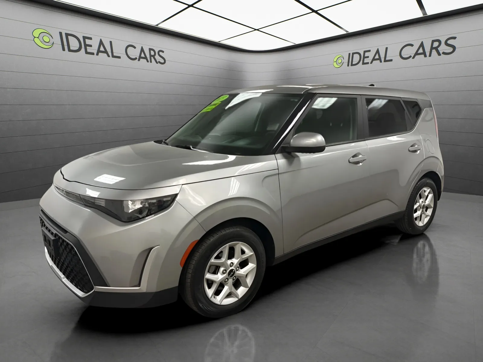 Gray 2023 Kia Soul LX for sale in Mesa, AZ