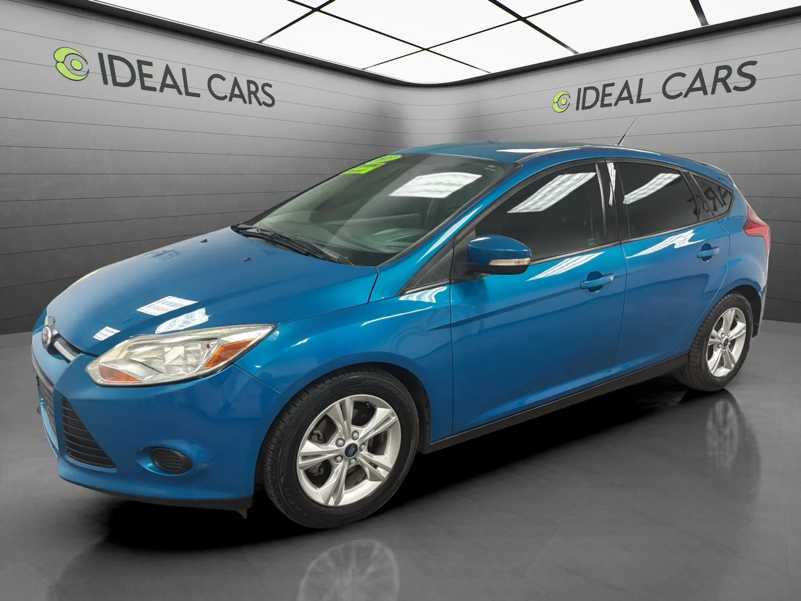 Blue 2013 Ford Focus SE for sale in Mesa, AZ