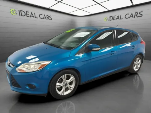 Blue 2013 Ford Focus SE for sale in Mesa, AZ