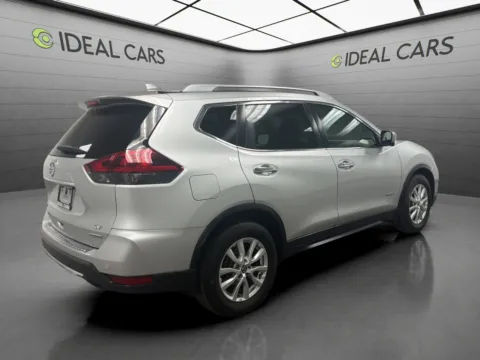 More photos of 2019 Nissan Rogue Hybrid SV at Ideal Cars - at Alma School Rd, AZ