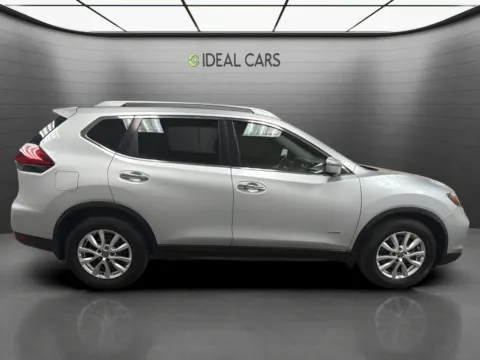 More photos of 2019 Nissan Rogue Hybrid SV at Ideal Cars - at Alma School Rd, AZ