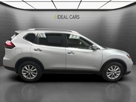 More photos of 2019 Nissan Rogue Hybrid SV at Ideal Cars - at Alma School Rd, AZ