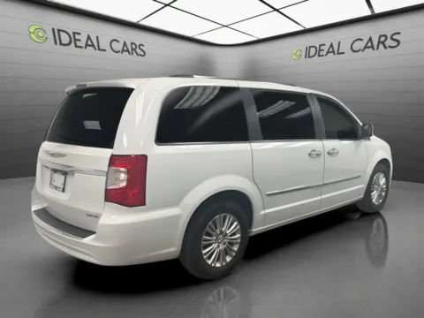 More photos of 2016 Chrysler Town and Country Limited at Ideal Cars - at Alma School Rd, AZ