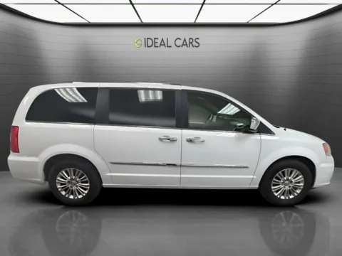 More photos of 2016 Chrysler Town and Country Limited at Ideal Cars - at Alma School Rd, AZ
