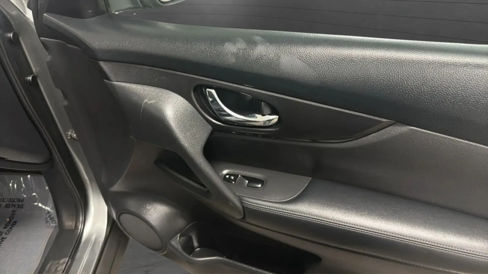 Nissan Rogue photo 19