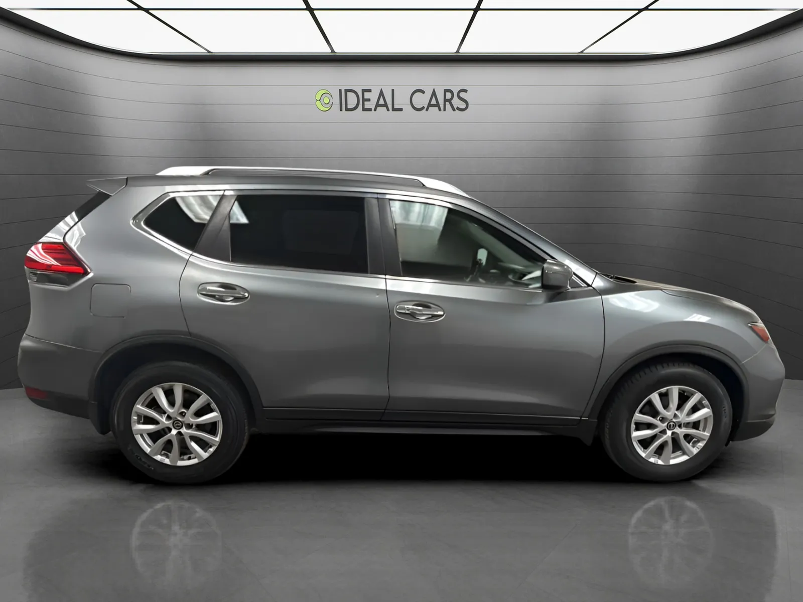 Nissan Rogue photo 4