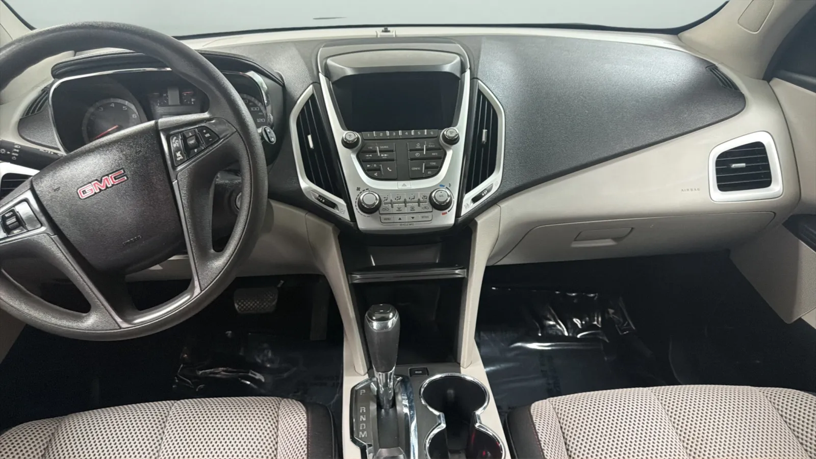 GMC Terrain photo 15