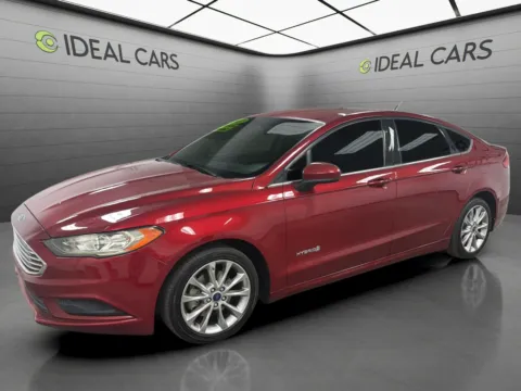 Red 2017 Ford Fusion Hybrid SE for sale in Mesa, AZ