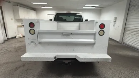 More photos of 2009 Ford F-250 Super Duty XL at Ideal Cars - at Alma School Rd, AZ