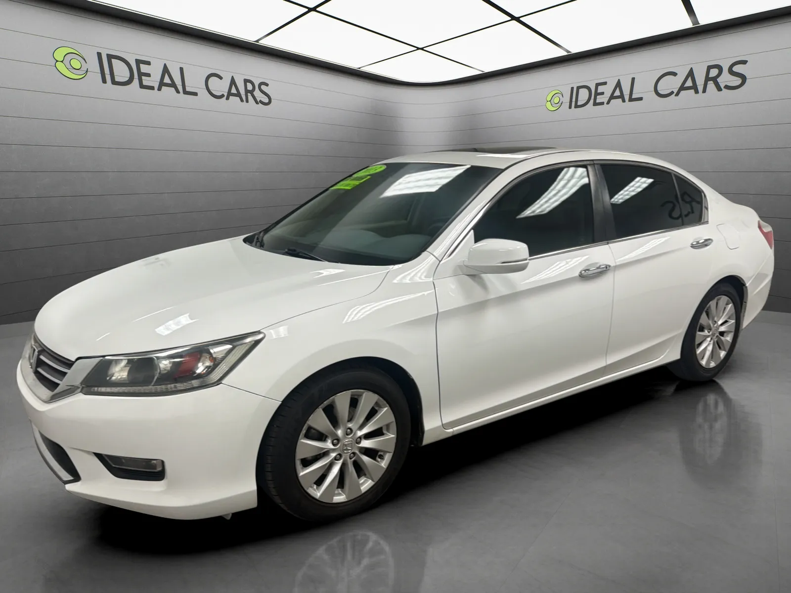 White 2013 Honda Accord EX-L for sale in Mesa, AZ