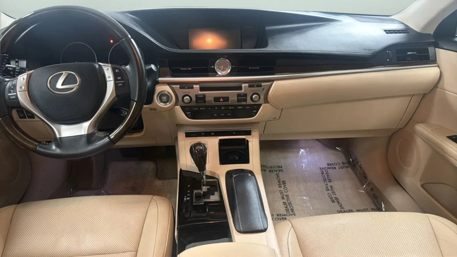 Lexus ES photo 18