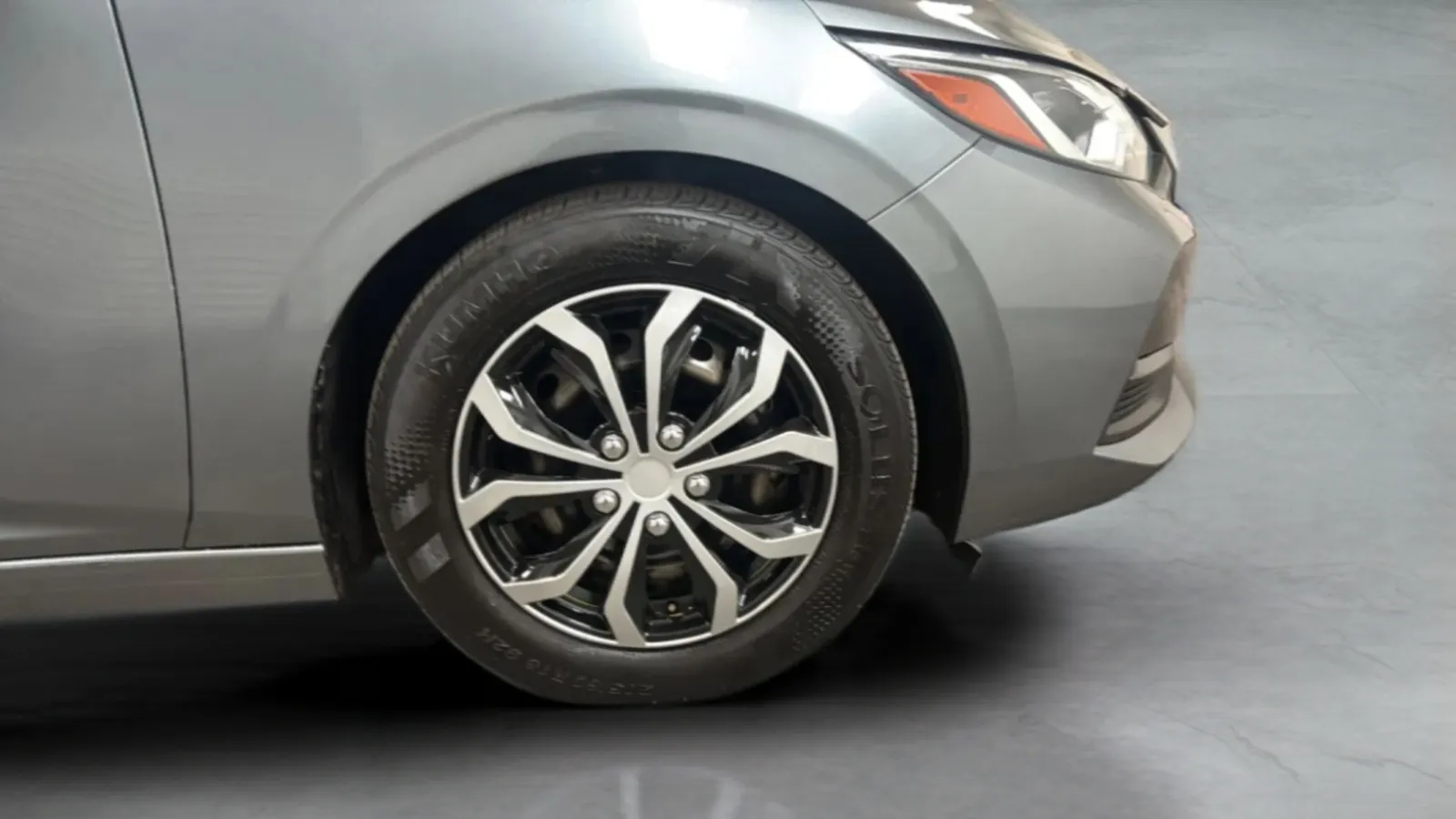 Nissan Sentra photo 26