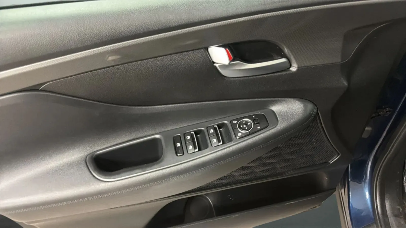 Hyundai Santa Fe photo 16