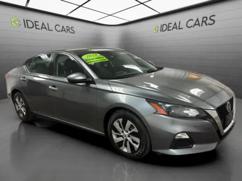Another view of 2022 Nissan Altima 2.5 S for sale in Mesa, AZ at Ideal Cars - at Alma School Rd