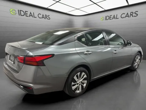 More photos of 2022 Nissan Altima 2.5 S at Ideal Cars - at Alma School Rd, AZ