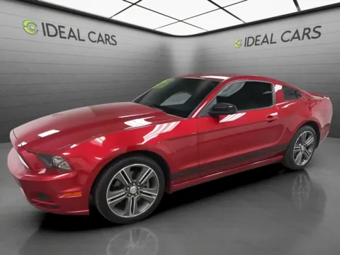 Red 2013 Ford Mustang V6 for sale in Mesa, AZ