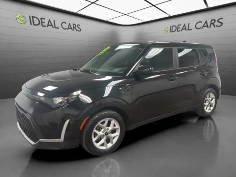 Black 2023 Kia Soul LX for sale in Mesa, AZ