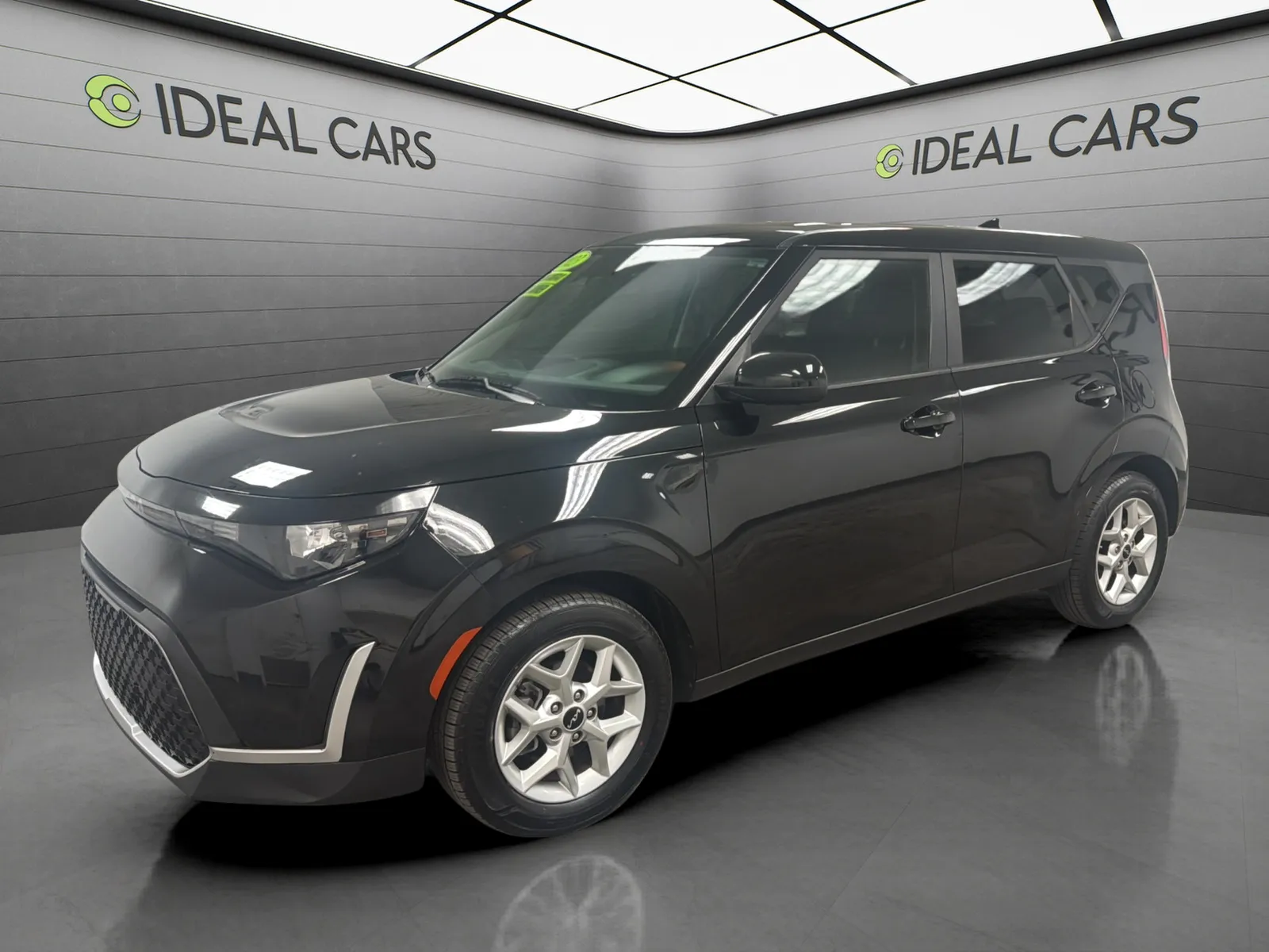 Black 2023 Kia Soul LX for sale in Mesa, AZ