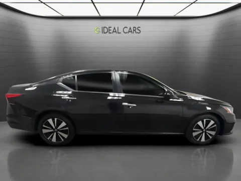 More photos of 2022 Nissan Altima 2.5 SV at Ideal Cars - at Alma School Rd, AZ