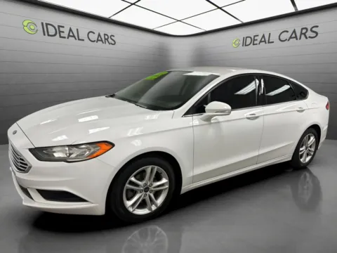 White 2018 Ford Fusion SE for sale in Mesa, AZ