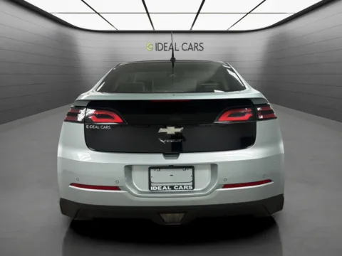 More photos of 2012 Chevrolet Volt Premium at Ideal Cars - at Alma School Rd, AZ