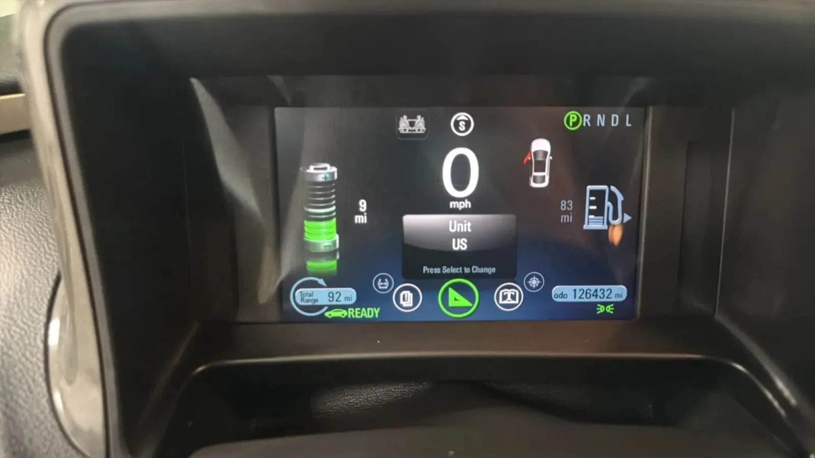 Chevrolet Volt photo 11