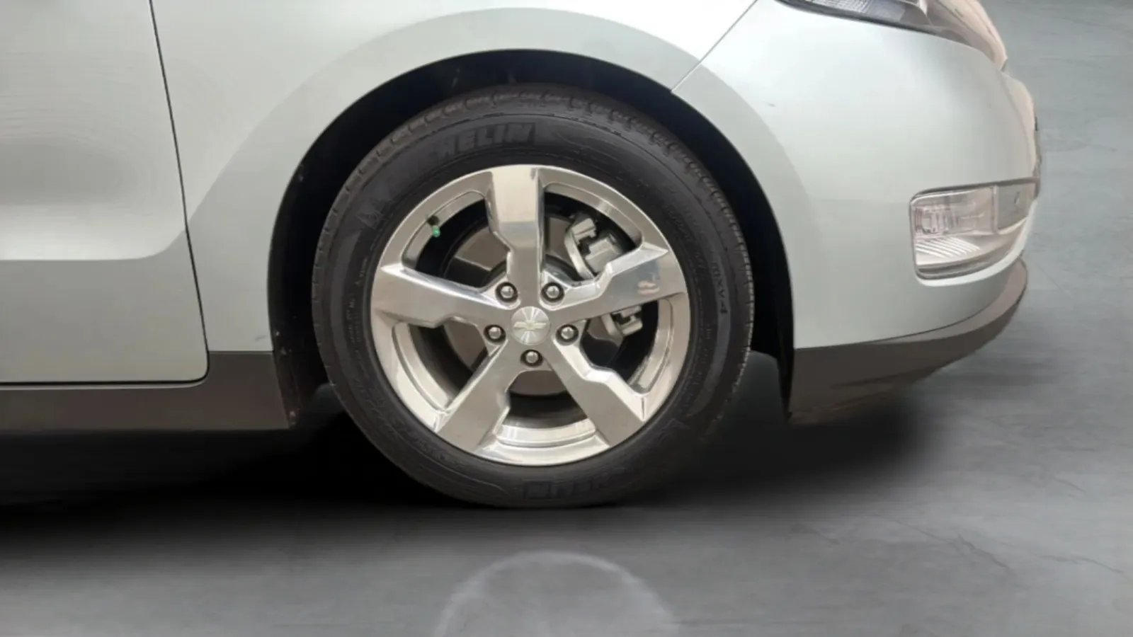 Chevrolet Volt photo 24